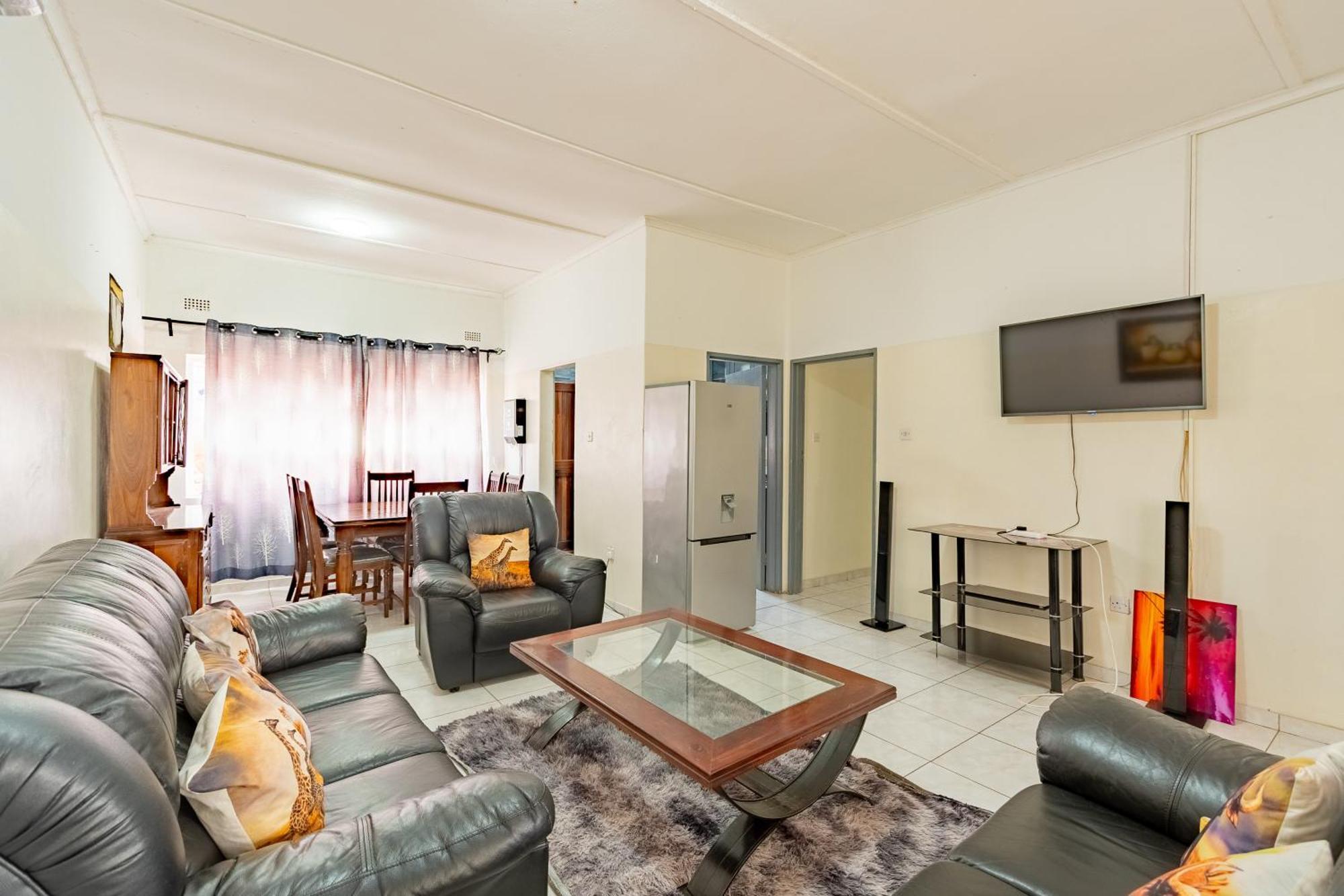 Wood Road Guest Lodge Victoria Falls Ngoại thất bức ảnh